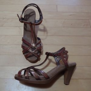 Bronze strappy dress pump, 2 inch heels, size 10
